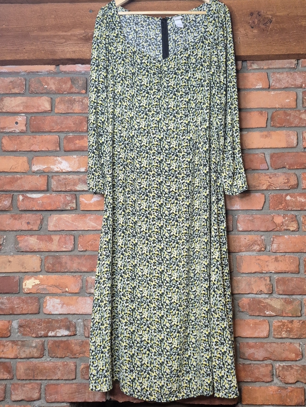 H&M Floral Midi Dress | Size L | 100% Viscose | Flowing Boho Chic